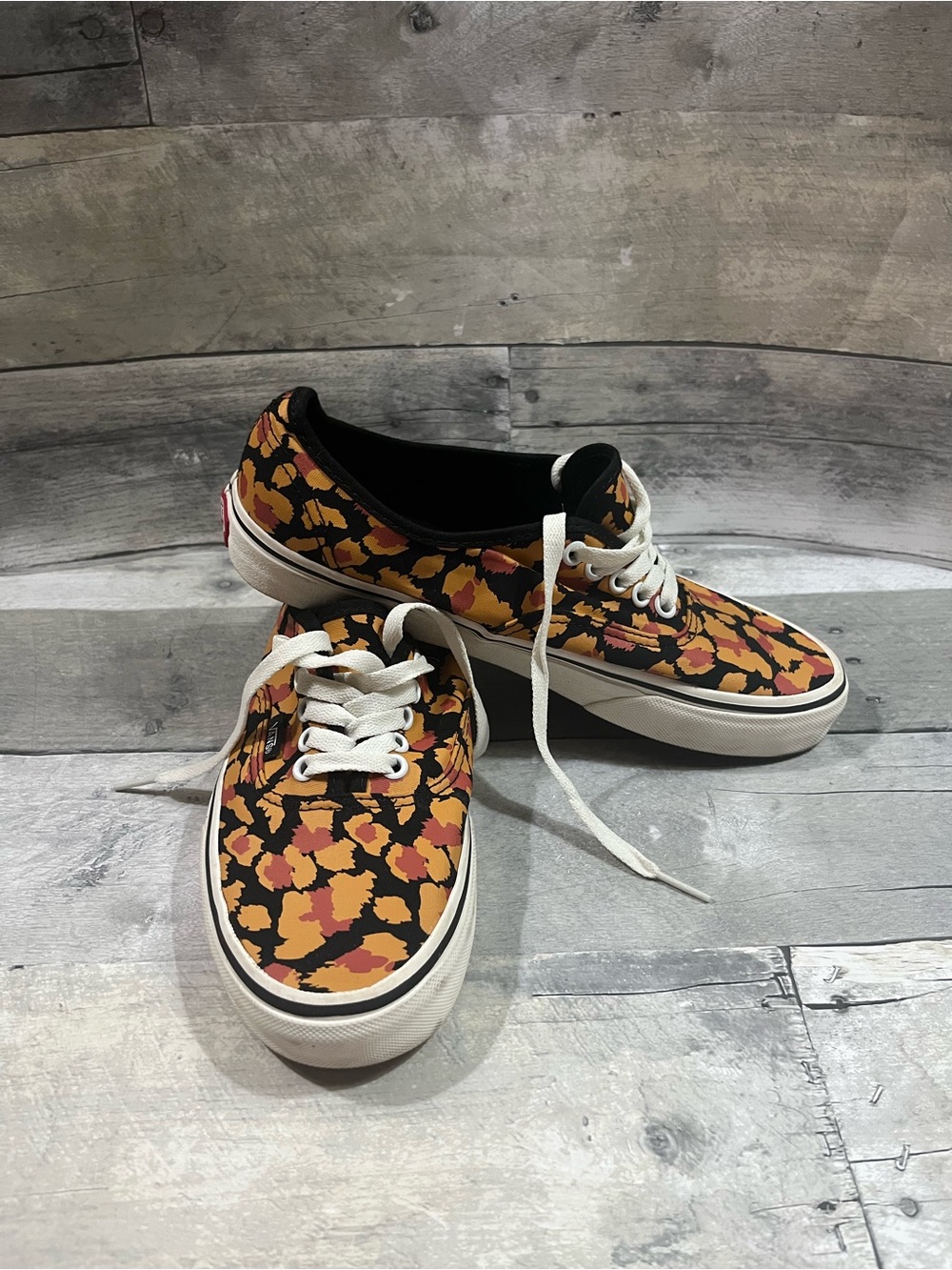 Authentic Vans Leopard Low Top Lace Up Canvas Unisex